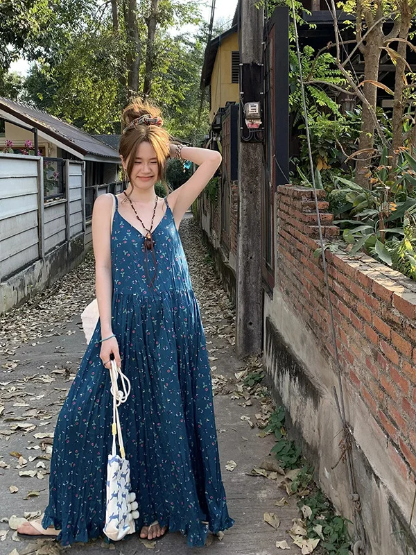 plus Size Printed Strap Dress Summer New Folded Loose Slimming Design Knee-Length Long Skirt Korean Style Commute Casual V-Neck