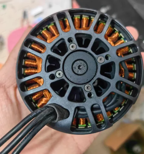 

Высокомощный бесщеточный двигатель для дронов 3 кВт, модель 8318, KV110