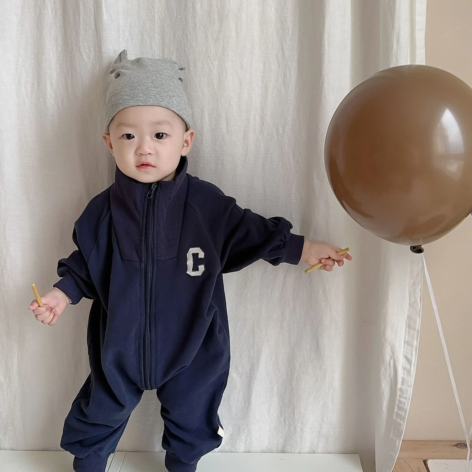 

2023 Autumn New Korean Children's Clothing Baby Rompers Autumn Clothes Boys Baby Lapel Long Climbing Baby Jumpsuits