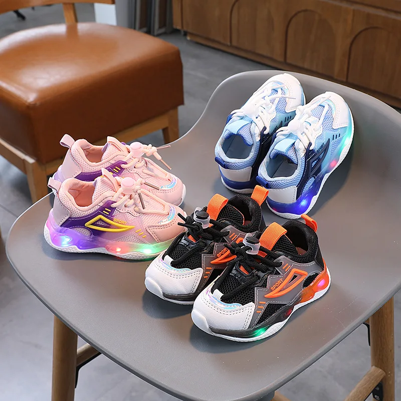 Spring Autumn 2023 New Kids Shoes LED Illuminated Girls Sneakers Boys Mesh Breathable Baby Soft Soled Sneakers