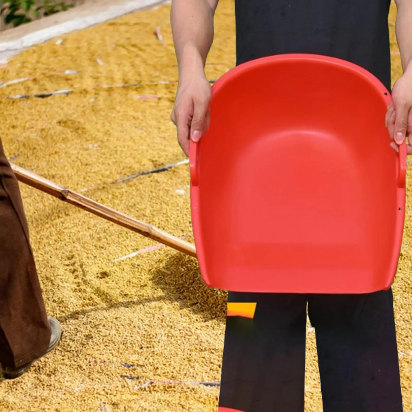 Dustpan Thickened Sweeping Supplies Cleaning Shovel Farm Tool Garbage Shovel for Garden Farms Home Soil Transporting Bricks