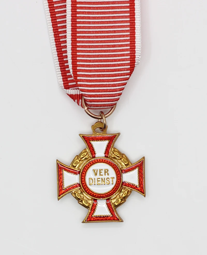 EMD Austrian Military Merit Cross 3rd Class with War Decoration