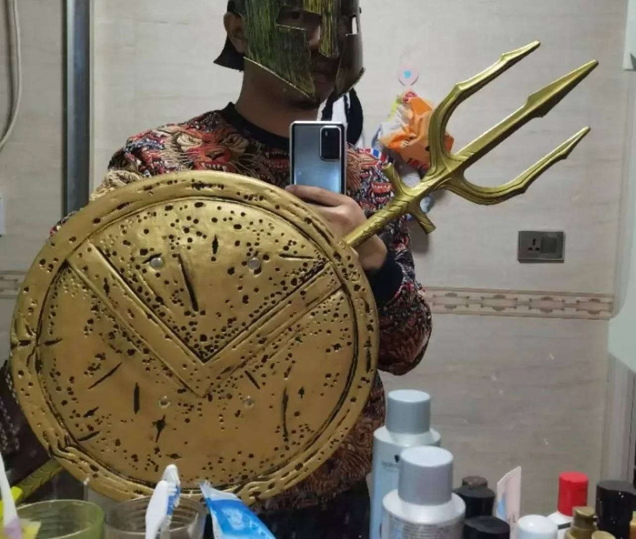 56cm Sparta Warriors soldier Lion Shield Model Cosplay Costume Party Stage Show Prop Wall hanging Home Room Decor Ornament Gift