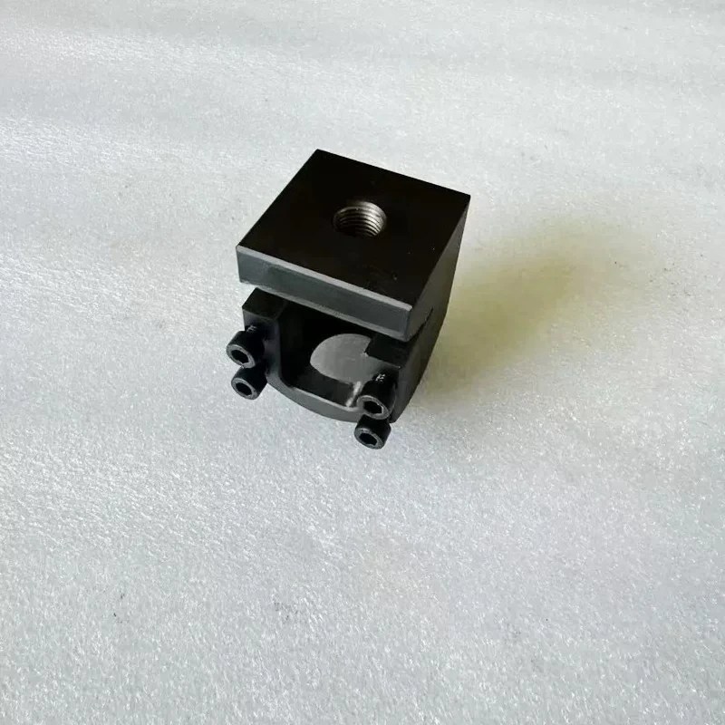 Injector Puller Dismantling Tool, On‑Vehicle Remover For 110 Series Diesel Common Rail Injector Repair