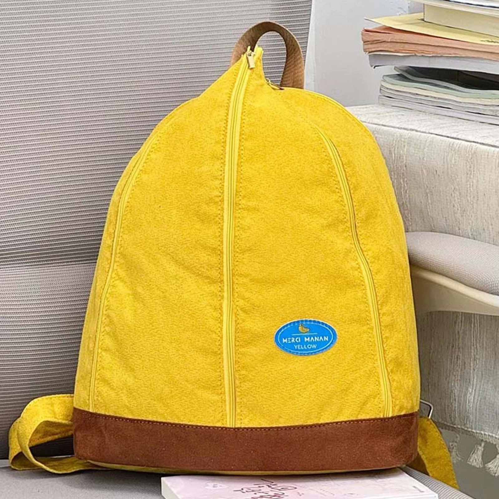 Cute Novelty Banana Backpack Small Bookbag Y2K Small Backpacks Lightweight Casual Daypack for Women Girls