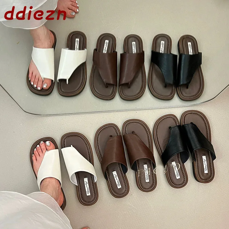 

Fashion Soft Ladies Flats Slippers Flip Flops Summer Beach Slides Casual Female Sandals Women Slippers Flat Shoes New 2026