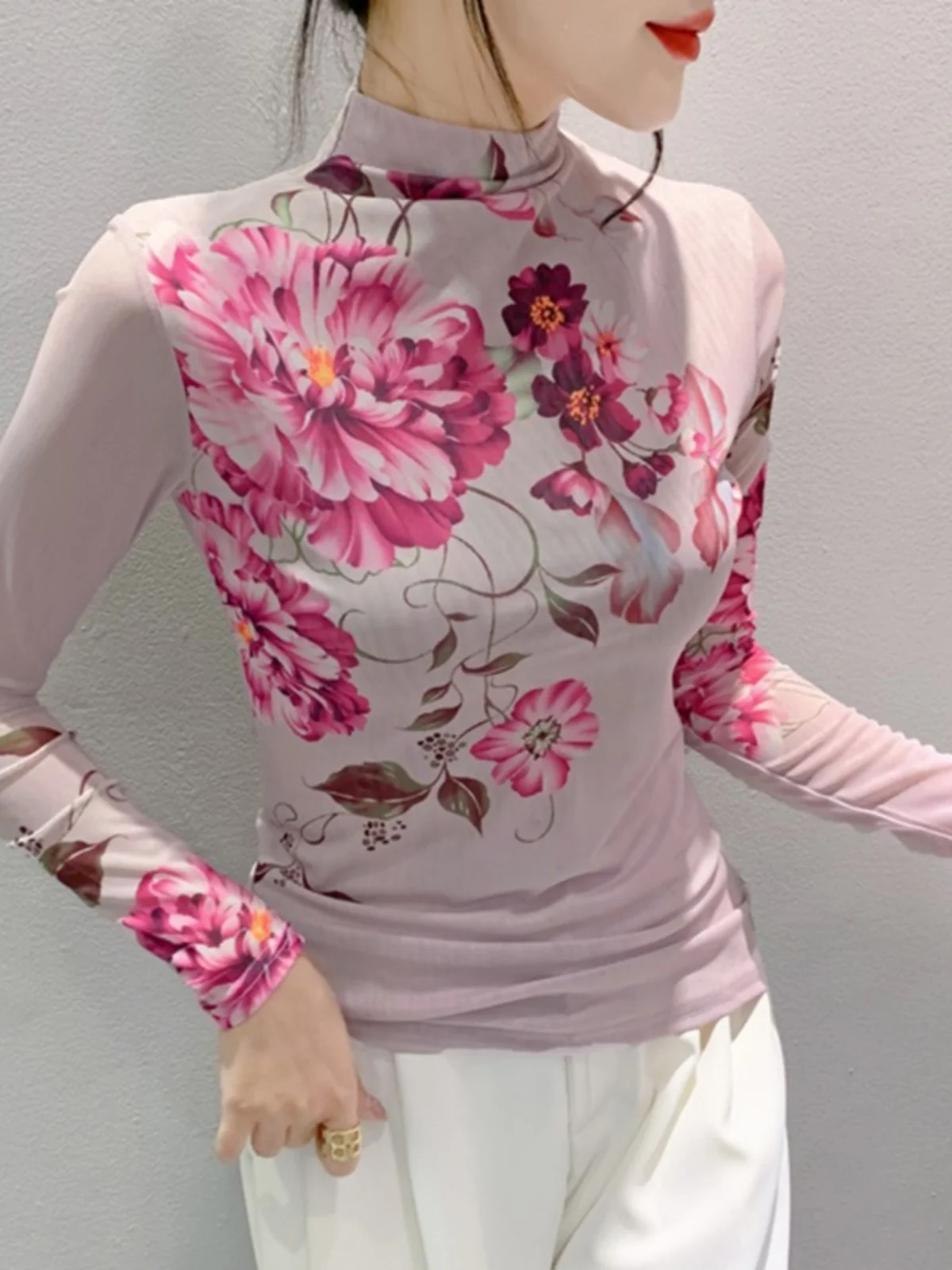 

Осенне-зимняя Милая Сетчатая футболка с цветочным принтом, Женская водолазка с длинным рукавом, высокие Стрейчевые футболки, женские облегающие футболки