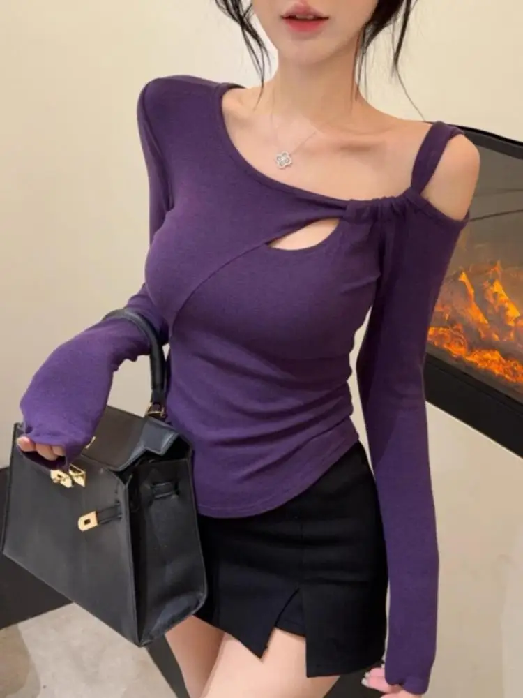 

Женская новая черная праздничная футболка с открытыми плечами и длинными рукавами, весенне-осенняя фиолетовая футболка с нерегулярными вырезами, короткие тонкие топы, повседневный тренд