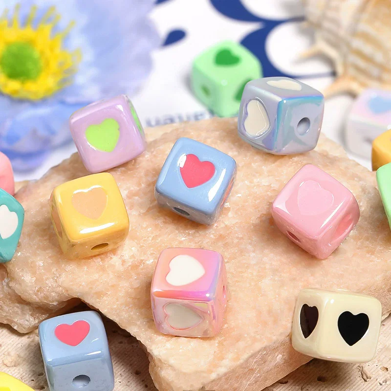 Quatro lados gotejamento de óleo amor quadrados coloridos com furos e contas soltas diy pulseira corrente do telefone móvel chaveiro jóias materia