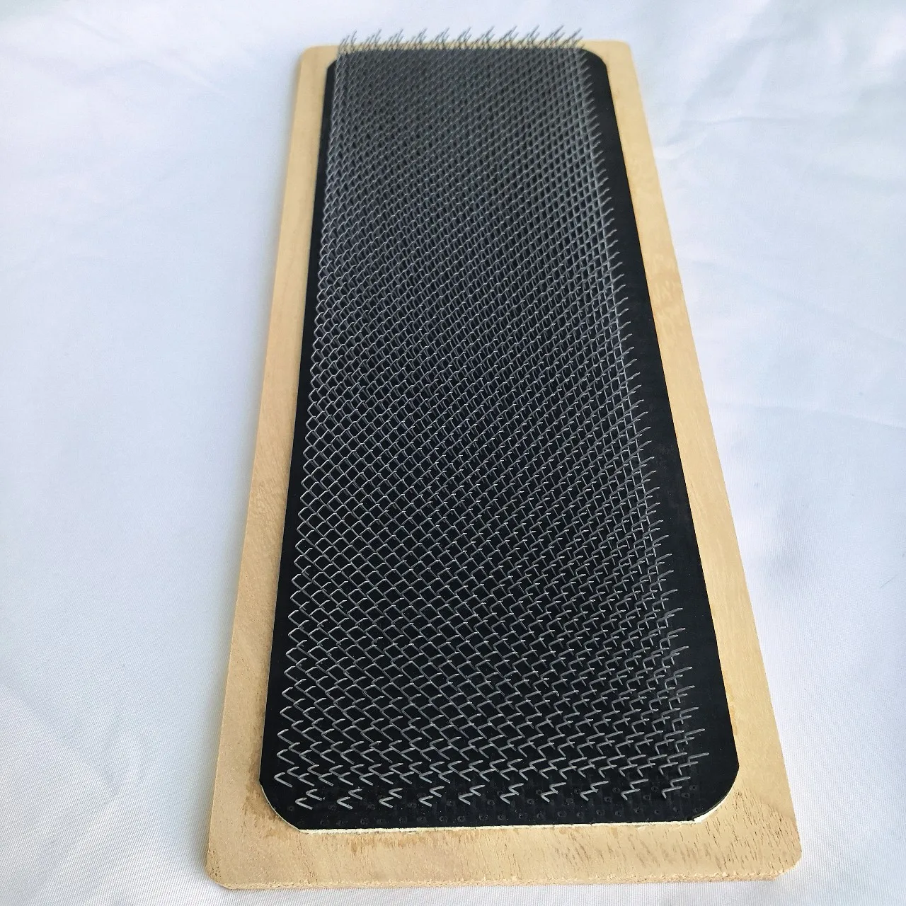 Wood Drawing Mat for Wig Making with Curved Needle And Hair Holder - Use Drawing Card