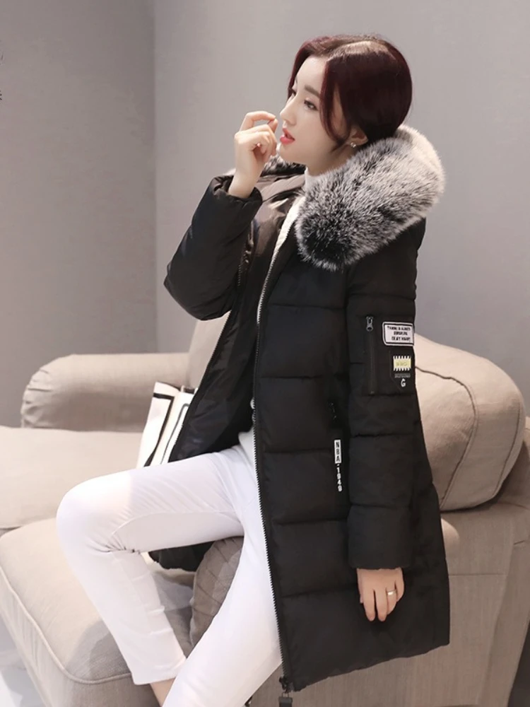 موضة سستة جيوب تصميم حجم كبير سترة المرأة الشتاء طوق مقنعين سترة الملابس أنيقة ضئيلة الدافئة سميكة معطف الإناث