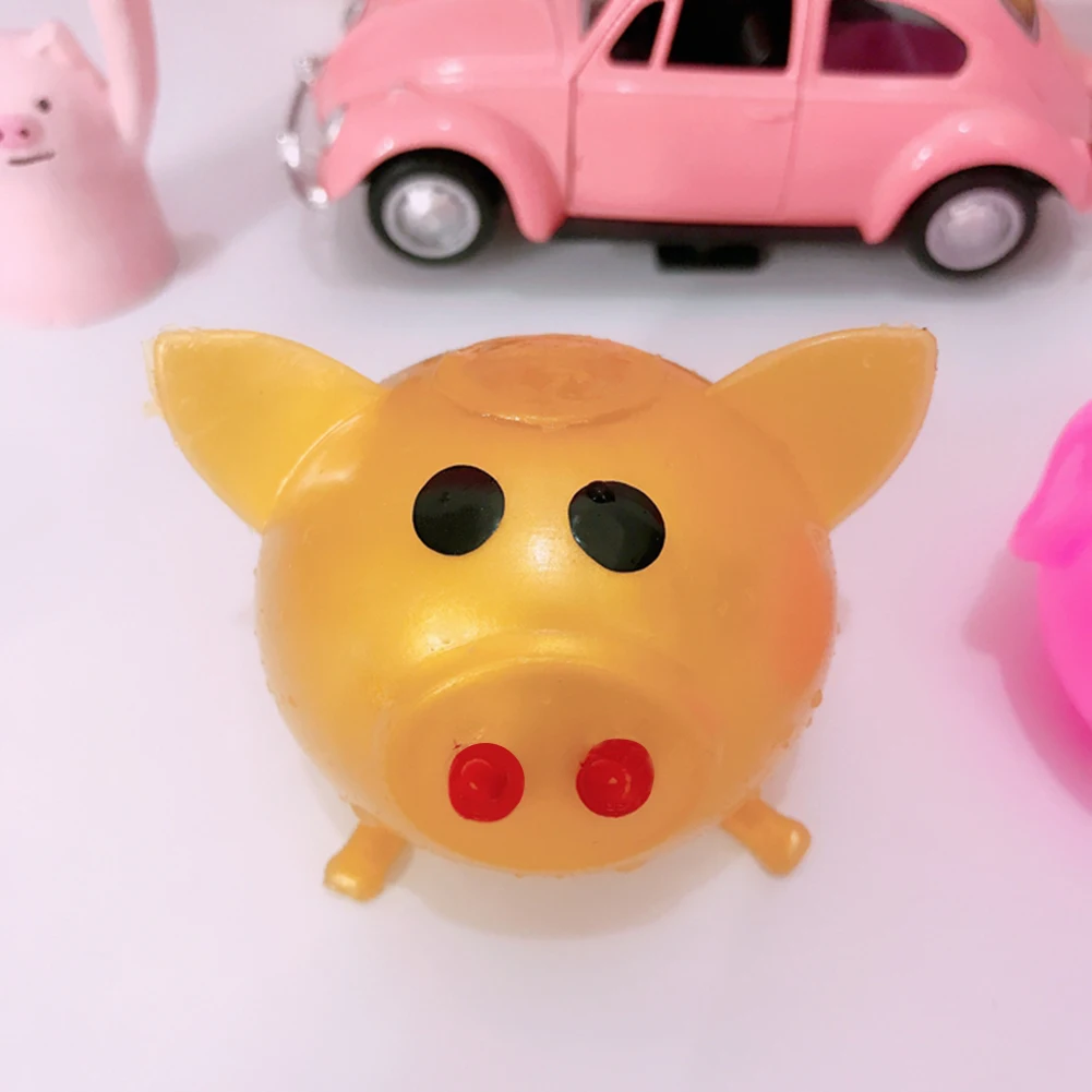 Jello Pig Cute Toys Anti Stress Squishy Squeeze Pig Children Gift Soft Sticky Pig Figurines Creative Design for Sdudents Kids