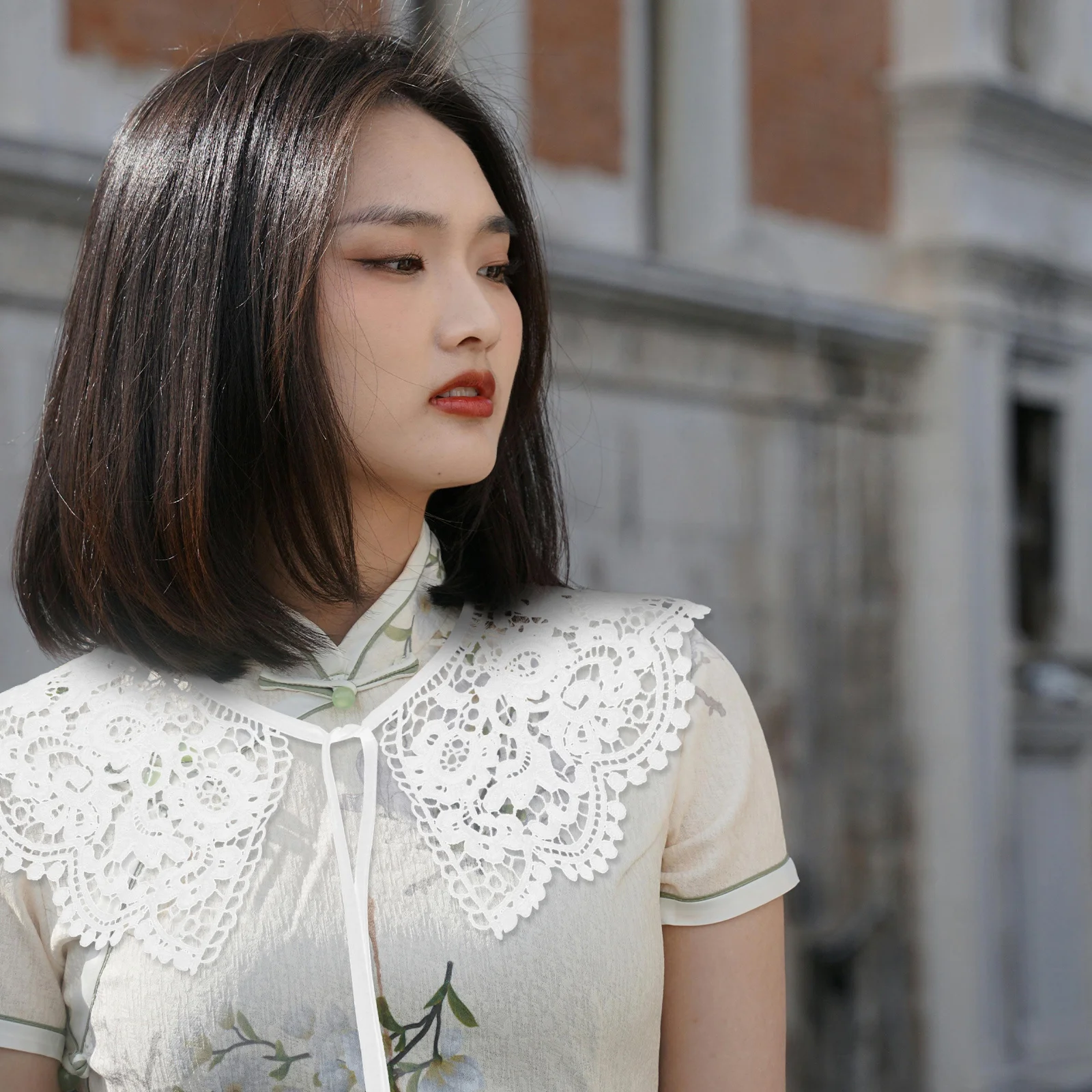 

Hollow Out Floral Fake Women Detachable Lace Shirt Collar Blouse Neckline Fashion Accessory Hollow Out Collar Functional