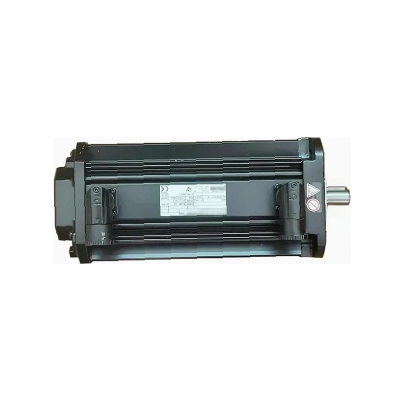 New sealed,  LENZE MDSKSBS071-03 synchronous servo motor with square housing and heat sink