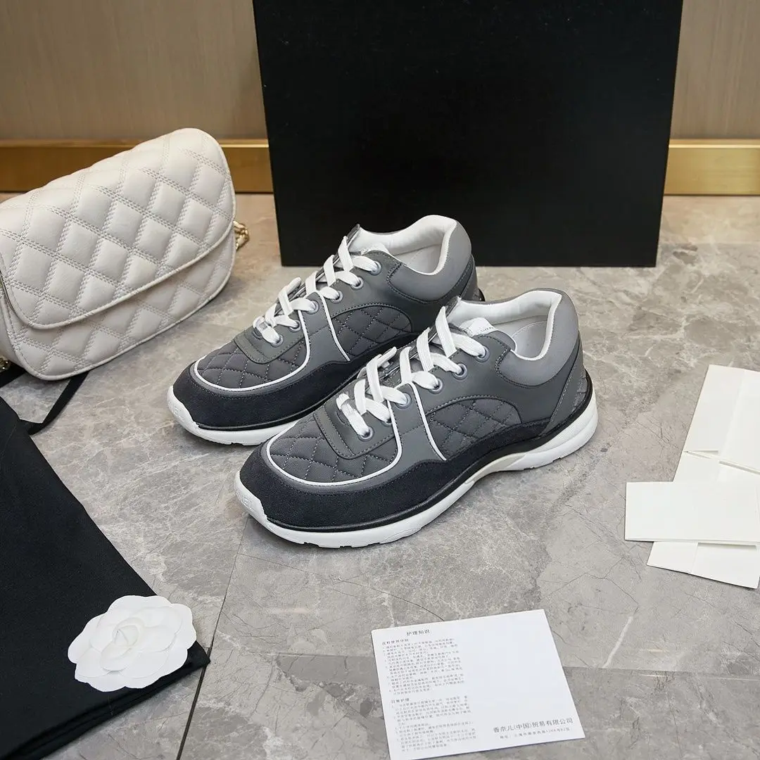 Unisex Grey Quilted Sneakers Diamond Stitch Patchwork Suede Leather Lace-up Low Top Casual Sports Shoes