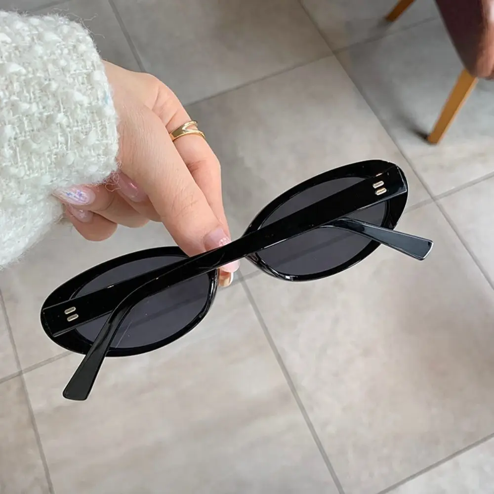 Retro Vintage Style Oval Sunglasses UV400 Protection Y2K Shades Small Oval Sun Glasses for Women & Men