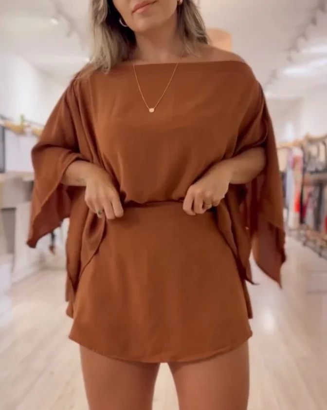 

Комплект из 3 предметов, женский наряд, новинка лета 2025 года, однотонный многосторонний топ с открытыми плечами и разделенными рукавами, повседневный комплект шорт с высокой талией