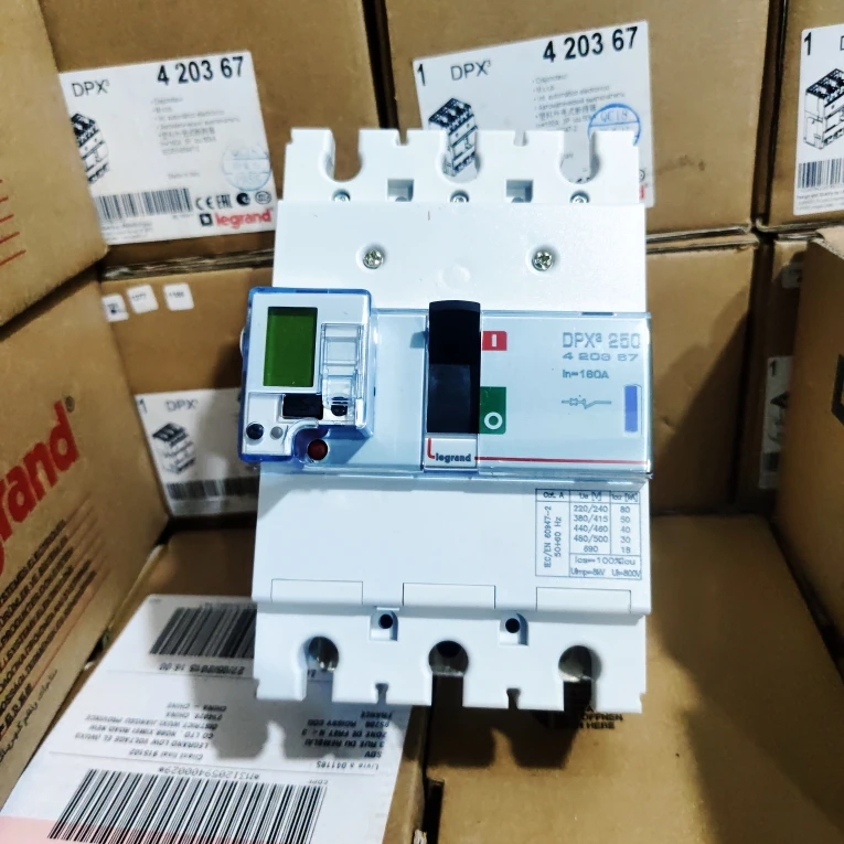 Legrand DPX3 250 160A 420367