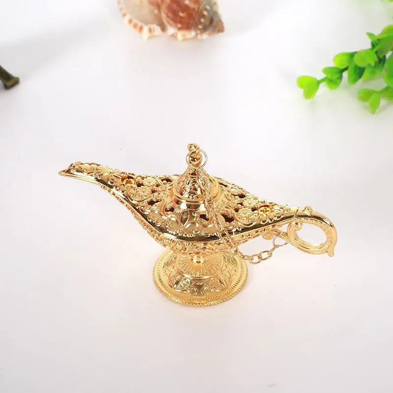 Manufacturers wholesale spot new special small Aladdin small magic lamp metal exquisite wishing lamp home hotel ornaments