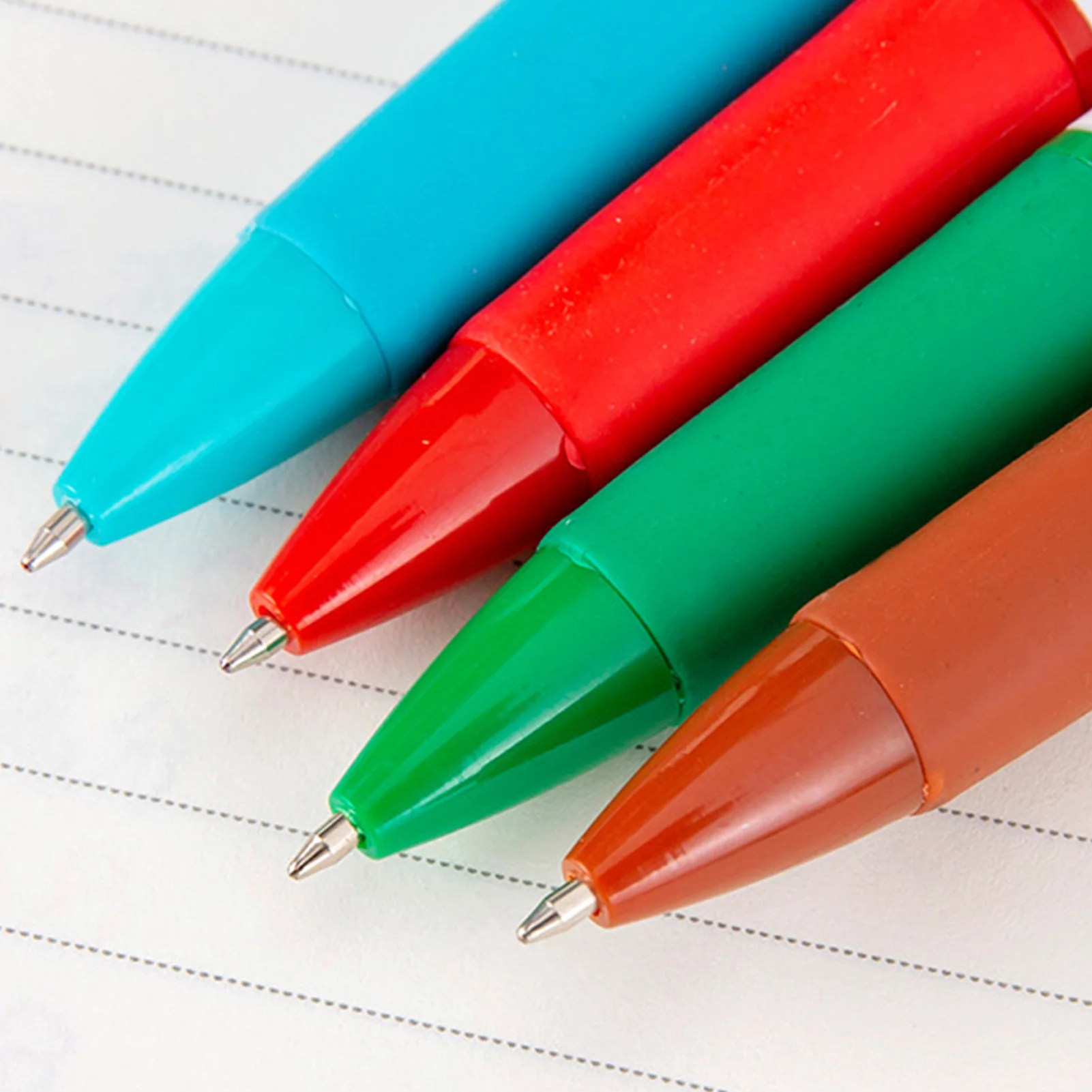 

4 шт., рождественские шариковые ручки с изображением сосны Санта-оленя, студенческие канцелярские принадлежности, подарочный набор для праздничных вечеринок, призы, награды