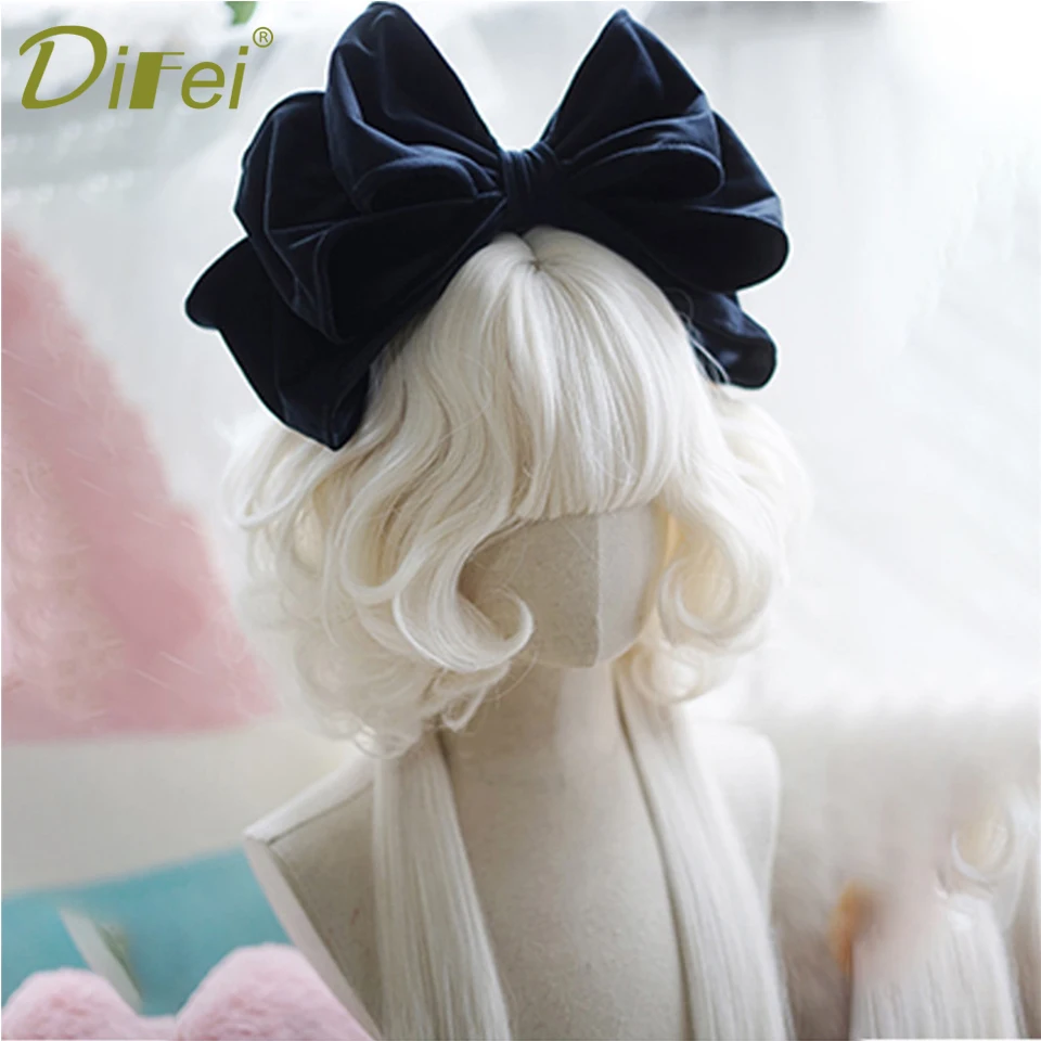 DIFEI Long Curly Hair Synthetic Wig Female Lolita Jellyfish Head Exquisite Curly Hair Milky White Sweet Long Curly Hair Wig