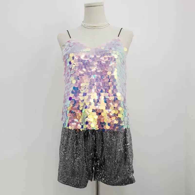 Modny Brokatowy Seksowny Top na Ramiączkach z Dekoltem w Serek na Występ Sceniczny, Urodziny, Imprezę, na Cienkich Ramiączkach