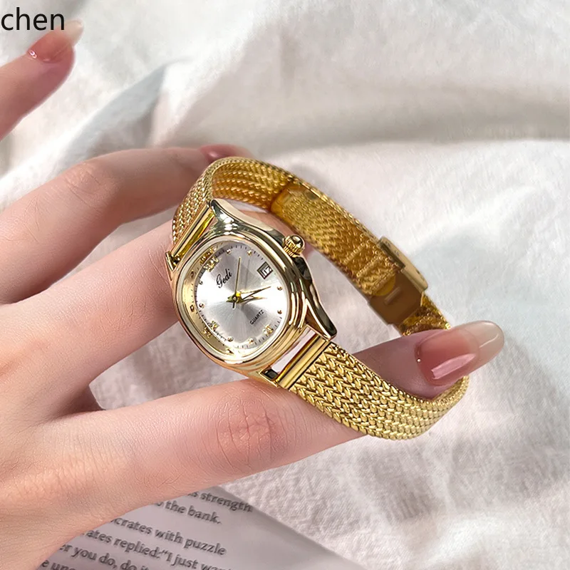 ZML women's watch is compact, exquisite, and stylish, a vintage waterproof quartz watch with a high-end feel