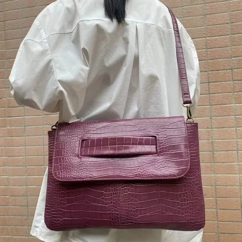 luxury-leather-diaper-bag-for-women-casual-simple-vintage-shoulder-purse-elegant-classic-designer-paris-commuter-solid