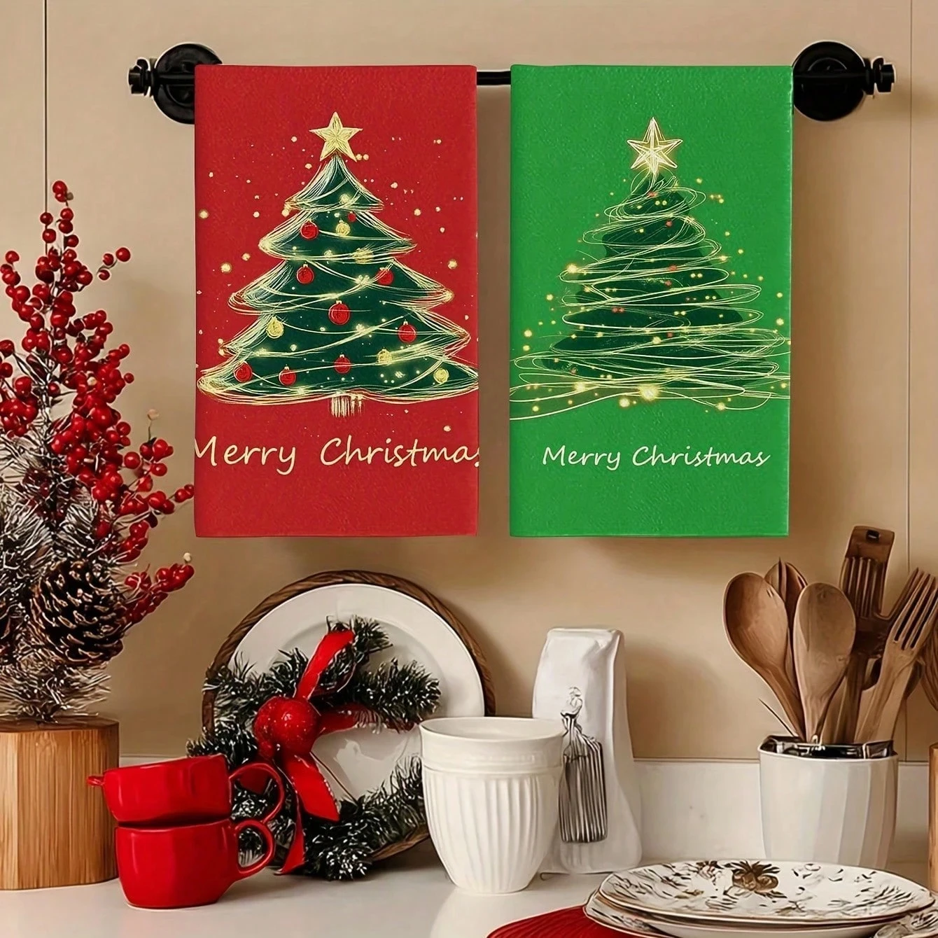 2-Piece Red & Green Christmas Hand Towels 5