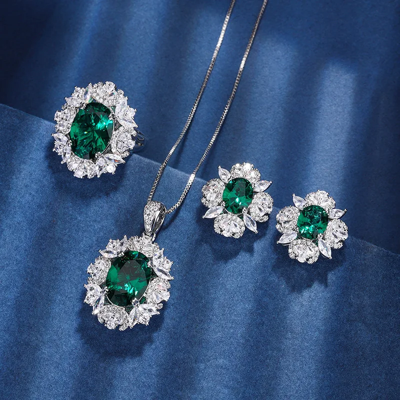 

Jewelry Gold-Plated Grandmother Vintage Green European and American Suit Lady Stone 10*14-8*10