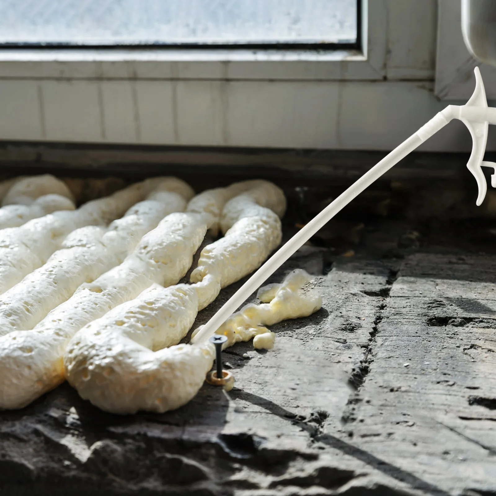 2 قطعة أنبوب تمديد رذاذ الرغوة أداة تعبئة الفجوة المريحة فوهة بلاستيكية متينة لعزل الايبوكسي-رغوة البخاخ العالمية