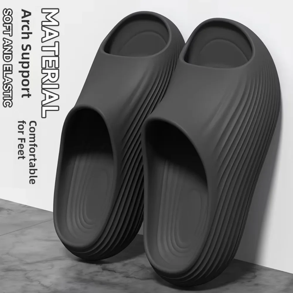 Höhenvergrößernde Dickabsatz-Pantoffeln Rutschfest 4CM Sohle Herren-Pantoffeln Komfortables Tragegefühl Geruchshemmend Coole Pantoffeln für Innen und Außen – Detail 12