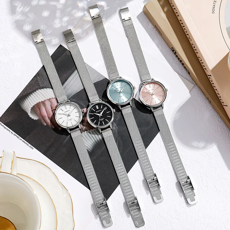 This is a high-end, simple, elegant, light luxury, niche and fashionable watch for women