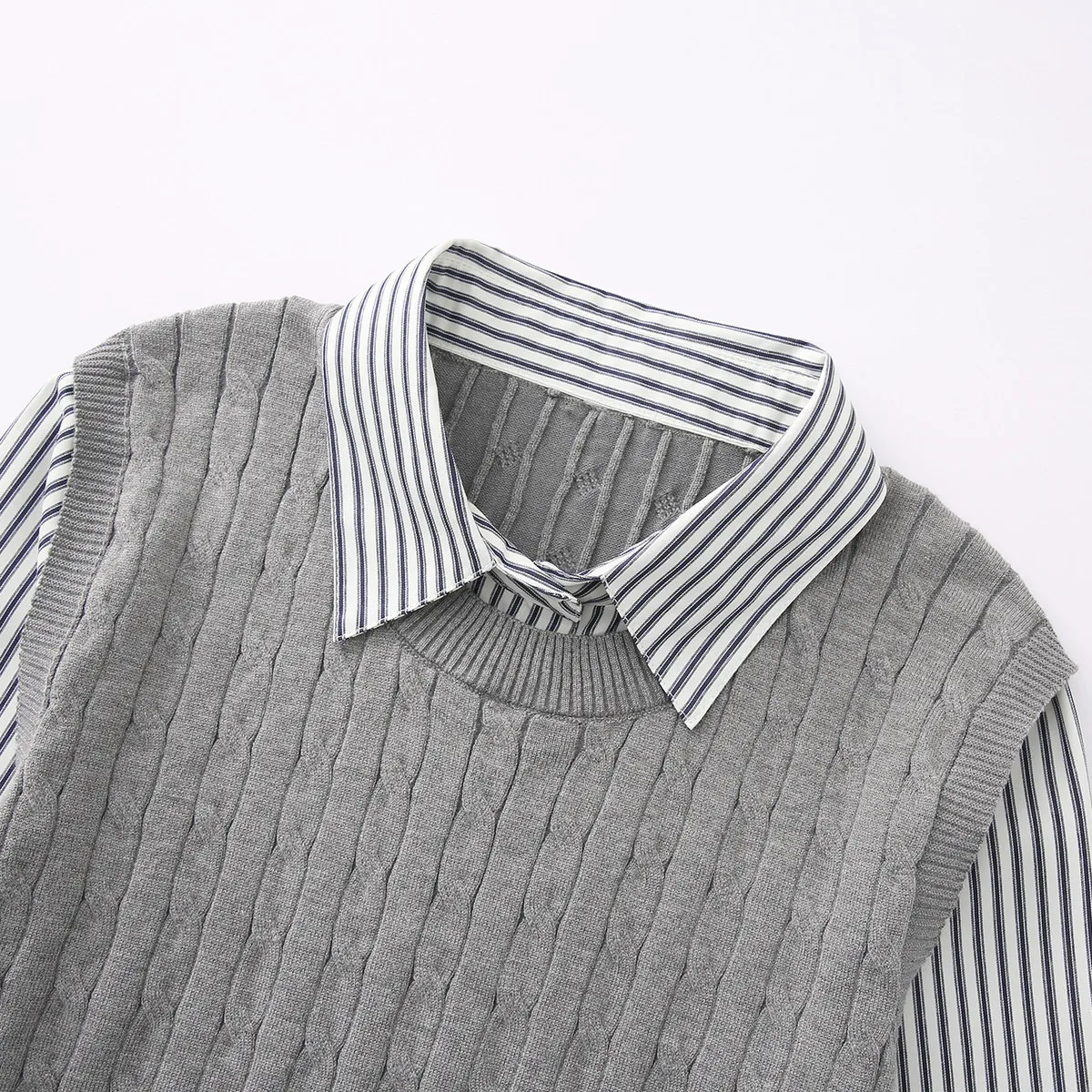 Nouveau 2025 hiver coton mélange pull, femmes revers rayures, Mori Girl Chic tricot ample faux 2 pièces pull pull T5N528CC