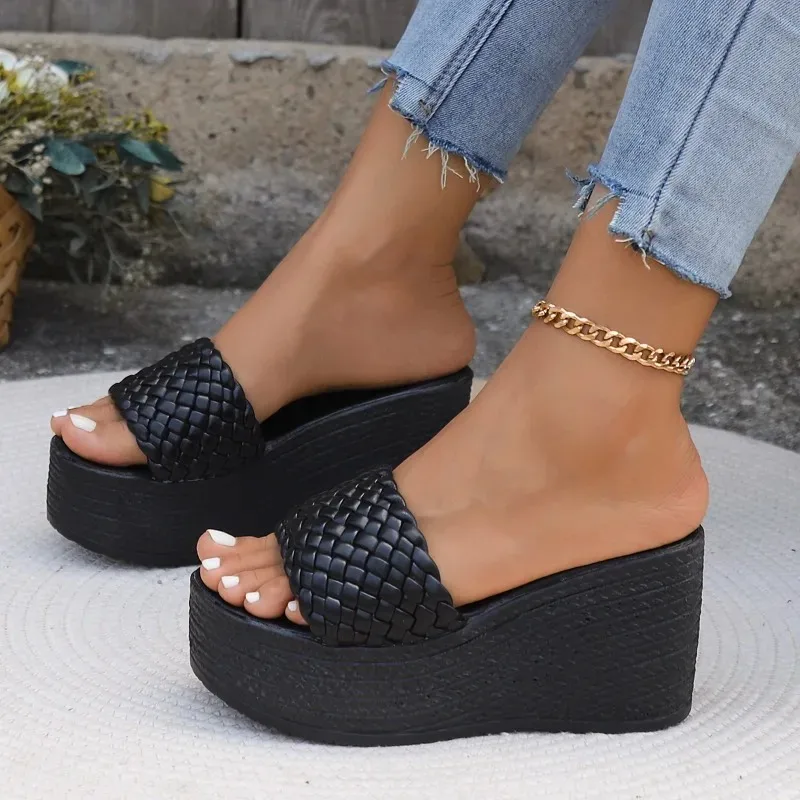 Wedges Slippers for Women Platform Sandals Woman Summer Chunky Platform Wedge Heels Sandals Woman Light Thick Sole Beach Shoes