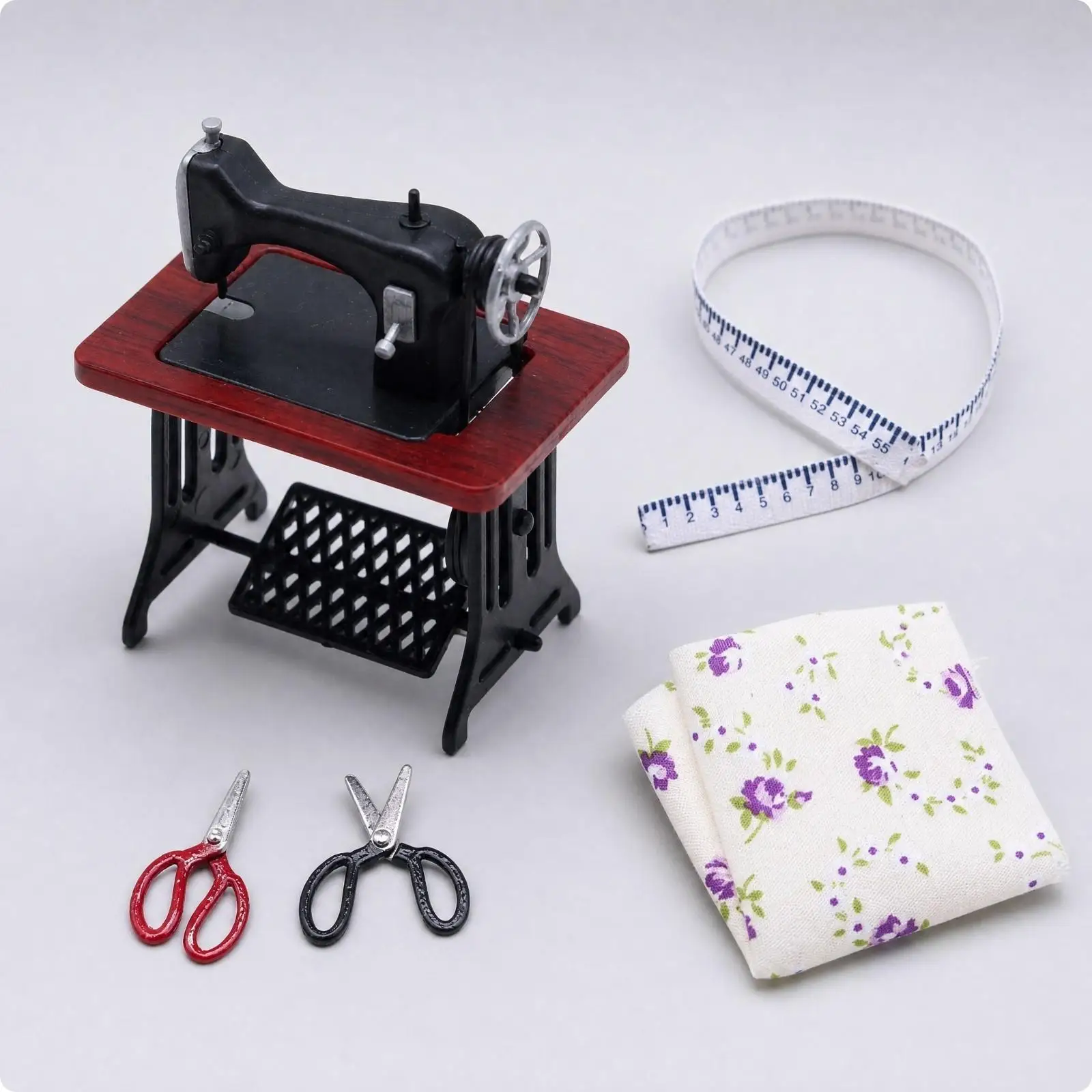 Dollhouse Miniature Sewing Machine Vintage Style Plastic Craft Room Prop Tiny Sewing Accessory for 1 12 Scale Doll House Decor