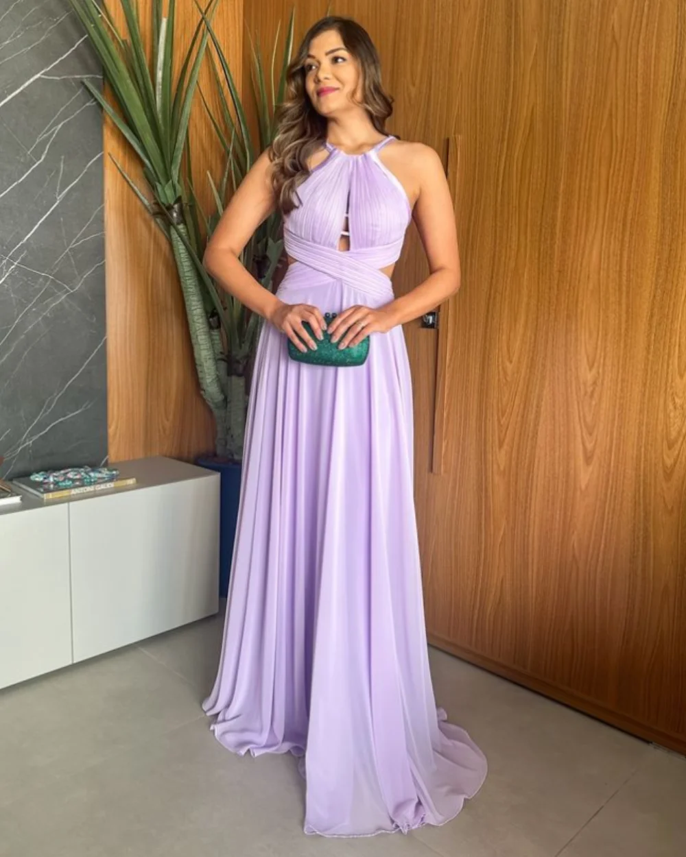 Customized A-line Halter Floor Length Prom Gowns Chiffon Criss-Cross Evening Dresses Draped Simple Cocktail Dresses