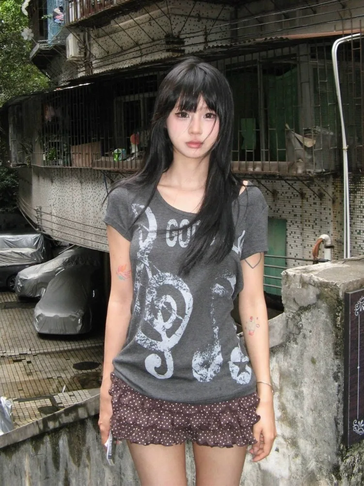 Y2k Street Style Spalla dritta Manica corta Estate da donna Nuova subcultura Stampa T-shirt corta Hot Girl Y2k Scollo grande Top