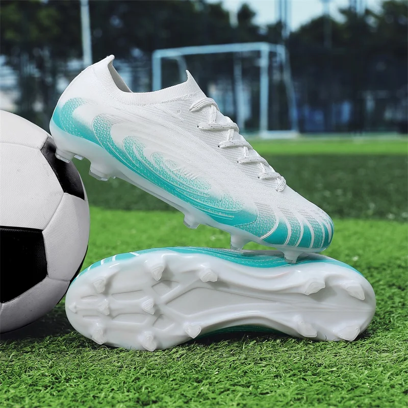 

Men Professional Training Football Boots Futsal Ultralight Soccer Shoes Breathable Sneakers Unisex Grass Cleats Match Sport