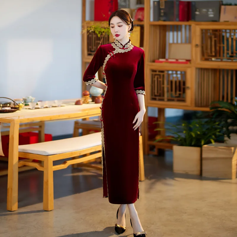 Red Velvet National Style New Chinese Style Long Cheongsam Autumn Long Sleeved Modified Cheongsam Women's Retro Long Skirt