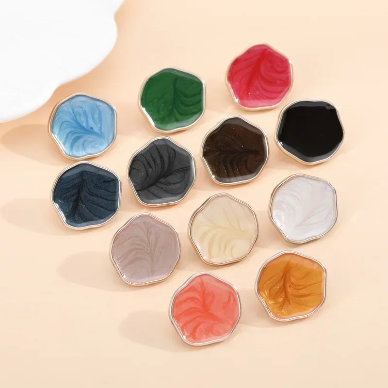 10pcs Water Wave Shape Shank Buttons Beautiful Irregular Plastic Plating Buttons Woman Coat Apparel Accessories