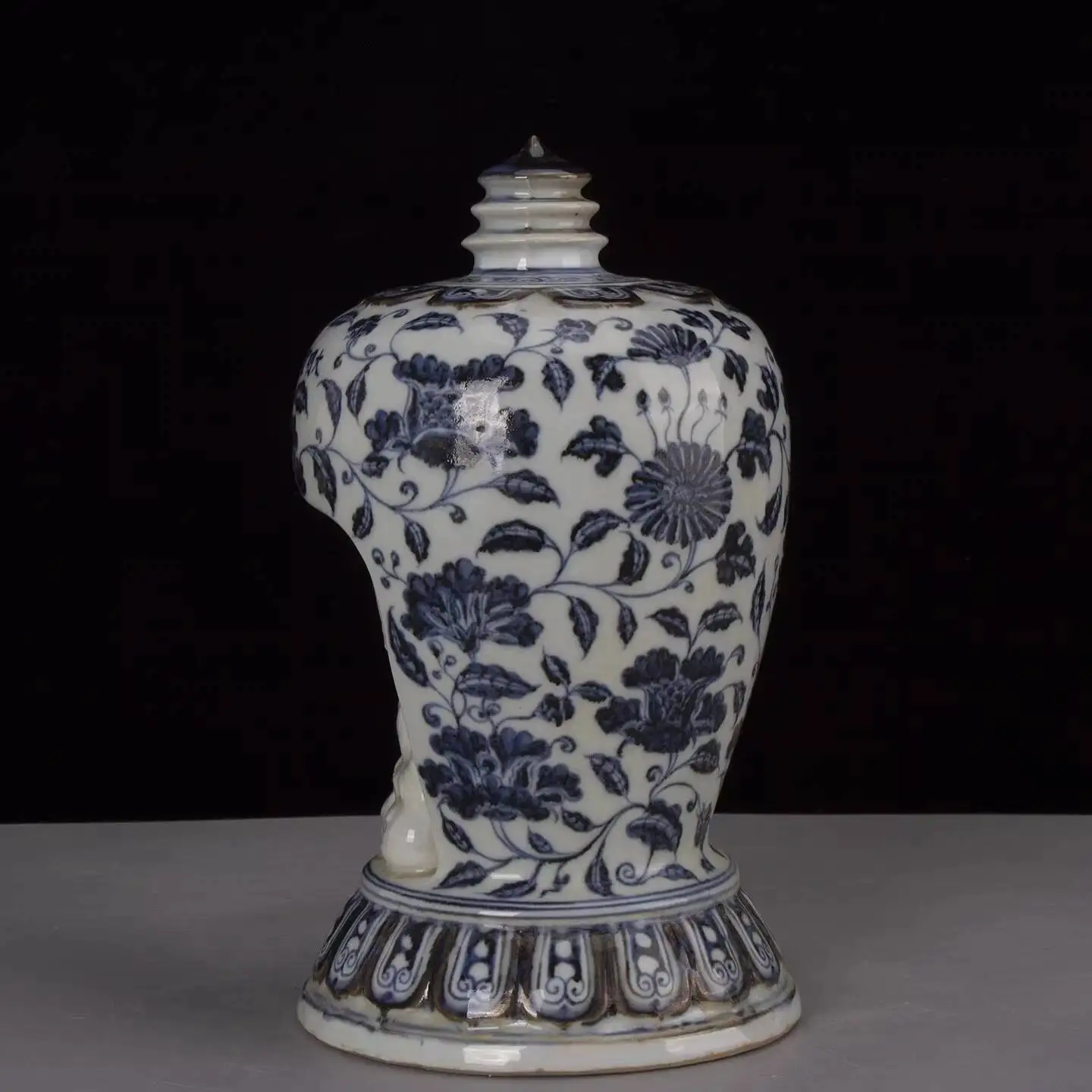 Chinese Ming Dynasty De Blue And White Porcelain Lotus Pattern Buddha Statue 10.0