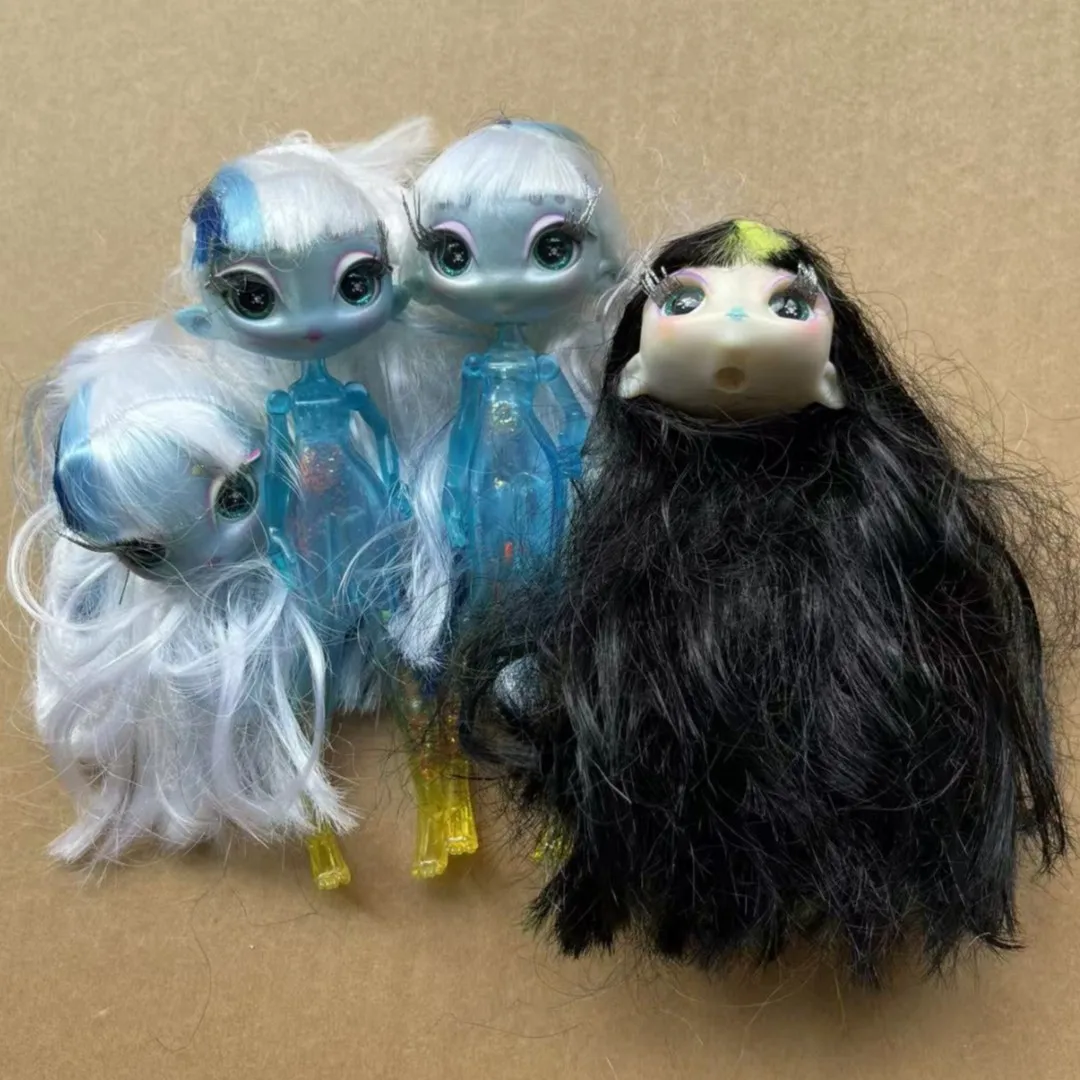 Una Verse Doll Toy White Hair Blue Body Novi Stars Long Hair 20cm Rare Collectible Doll Figures
