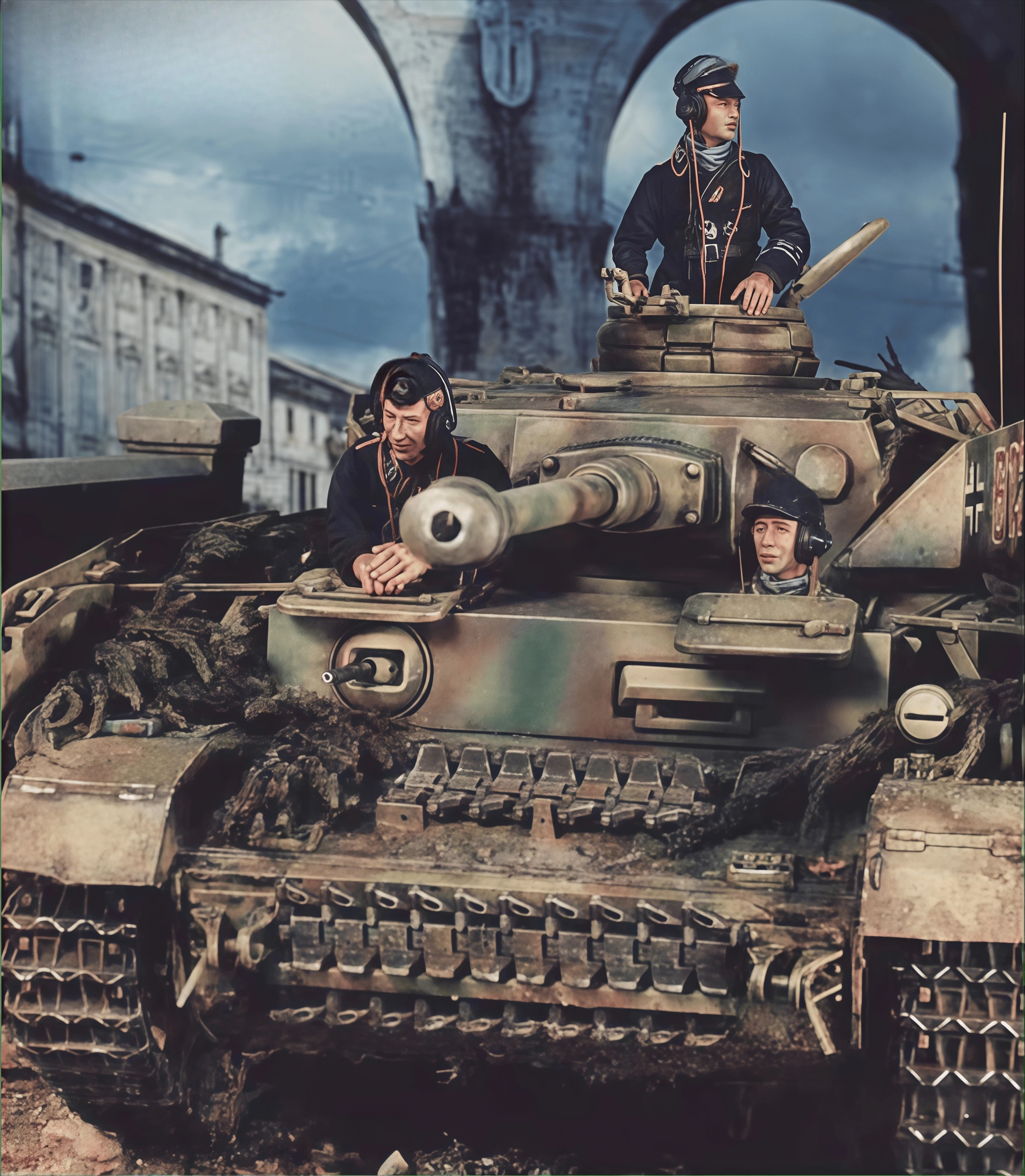 

1:35 Casting Resin Model Assembly Kit, GK, Resin Armored Soldiers, Unpainted