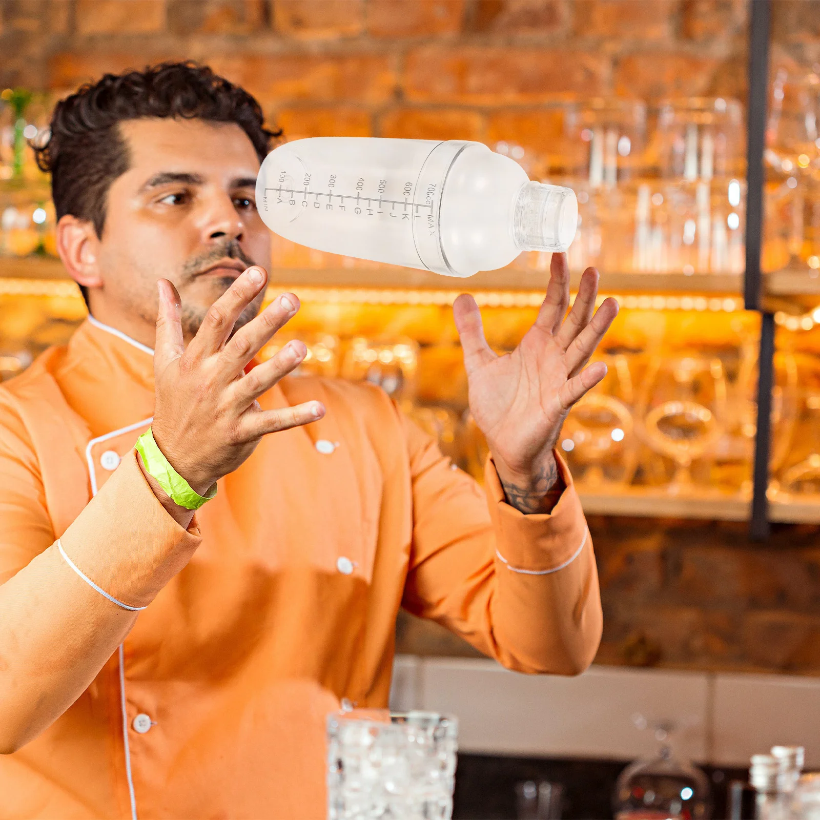 

700Ml Thickened Cocktail Shaker Transparent Plastic Drink Mixer For Home Bar Milk Tea Shop Cold Drink Shaking Cup