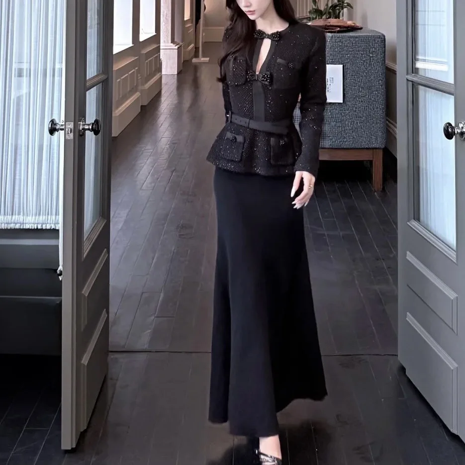 

【Gift Free】2025 French Niche Autumn Winter New Elegant Heiress Style Bow Two-Piece Look Mermaid Dress for Women