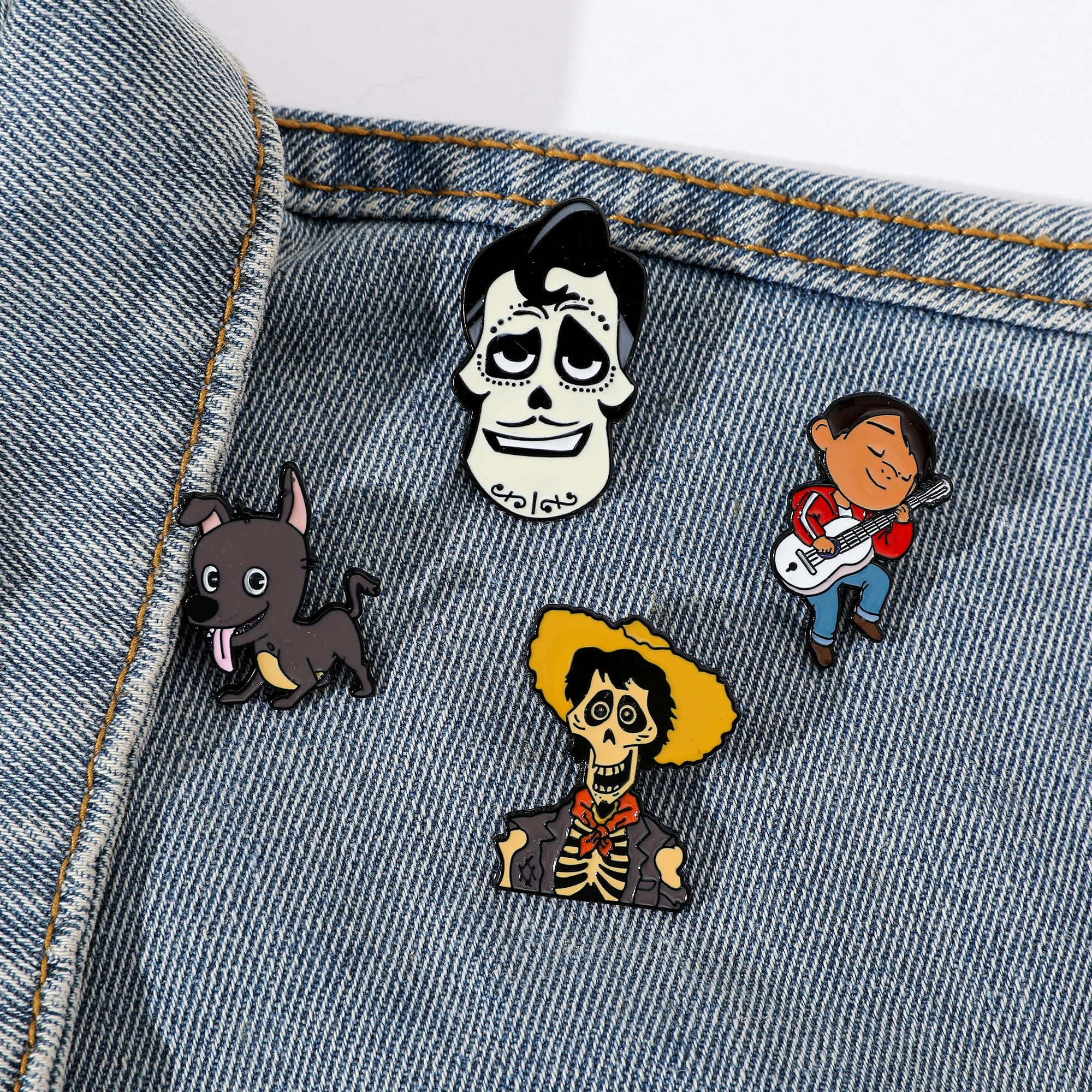 4 Pc Anime Coco Brooch Creative Miguel Riveras Enamel Pin Fashion Hector Rivera Metal Badge Jewelry Backpack Clothing Accessorie