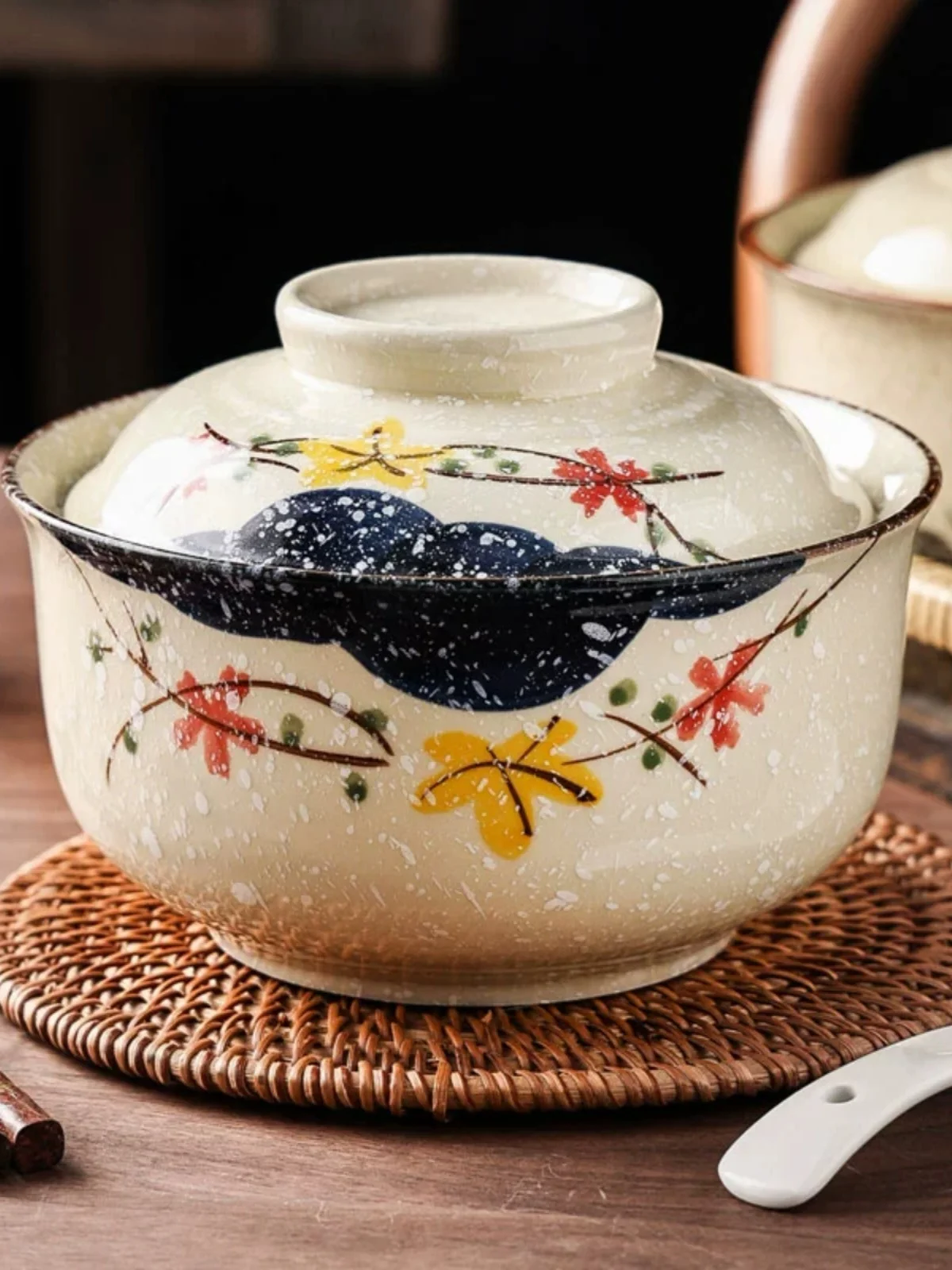 

Japanese Sle Cerc Bowl for Home Use round ape Microwave Se Soup Bowl with Lid Traditional Chinese Sle Noodle Bowl