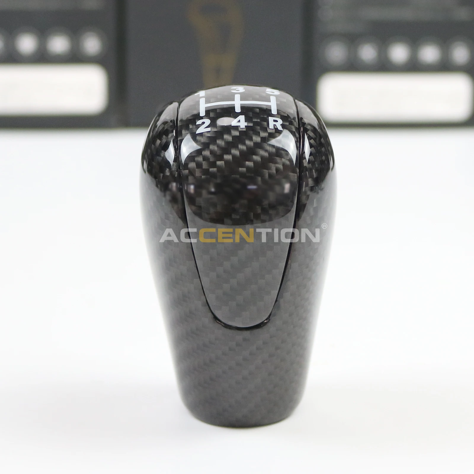 

100% Real Black Carbon Fiber 5S Gear Shift Knob Shifter Knob Lever Stick For Toyota HILUX VIGO SR5/VIGO/MK6 Pickup