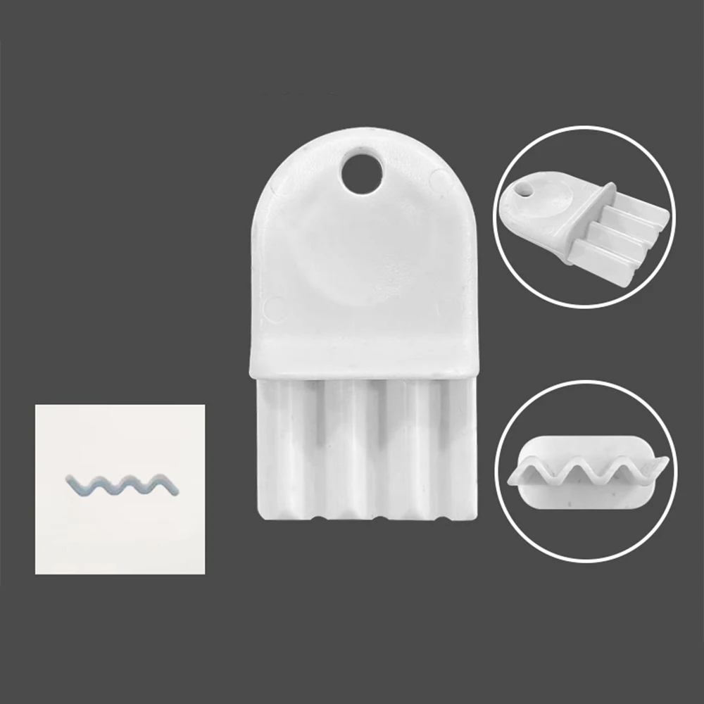 5pcs Universal Paper Towel Dispenser Key Plug and Play Metal Toilet Tissue Dispenser Key with Rings Bathroom Accessories White